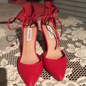 COPY - Pretty in Red